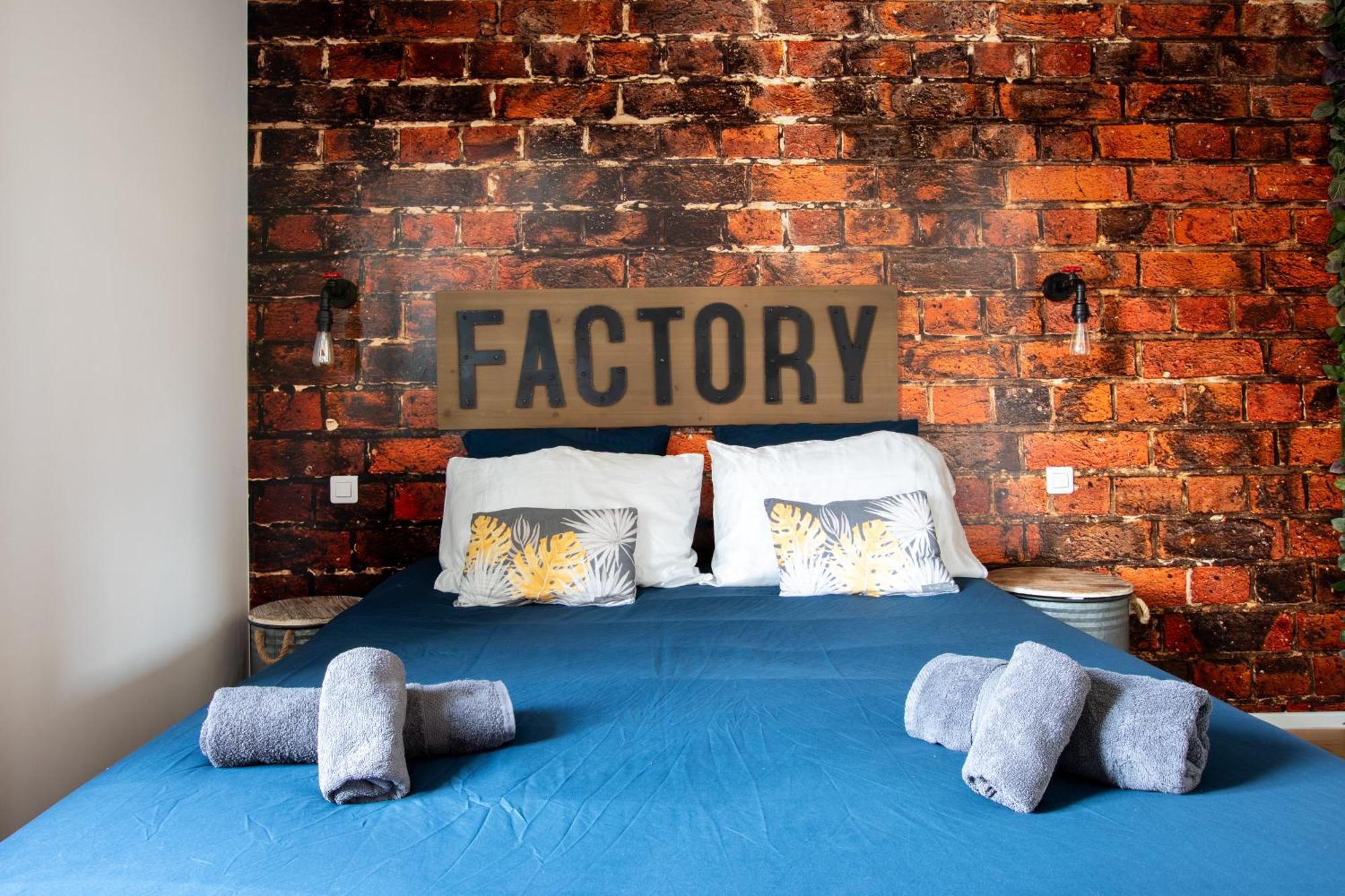 Hyper Centre Colmar The Factory Room Exterior foto
